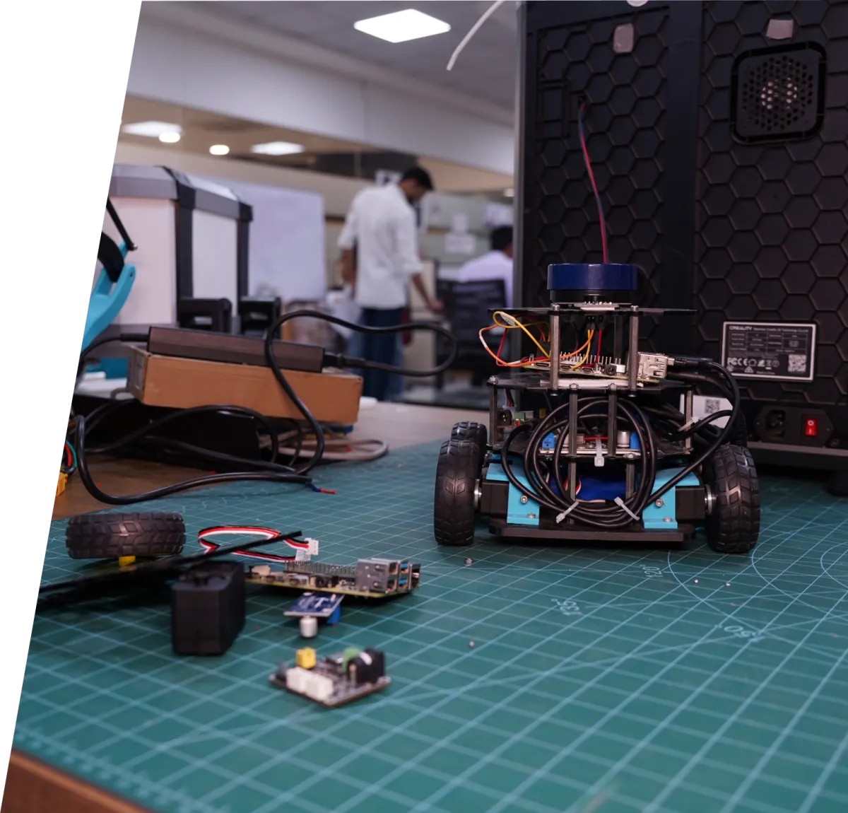 Robotics lab workbench